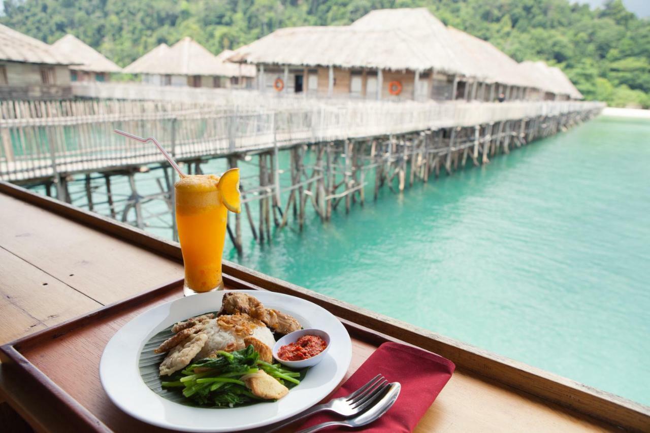 Telunas Beach Resort Sugi Ngoại thất bức ảnh